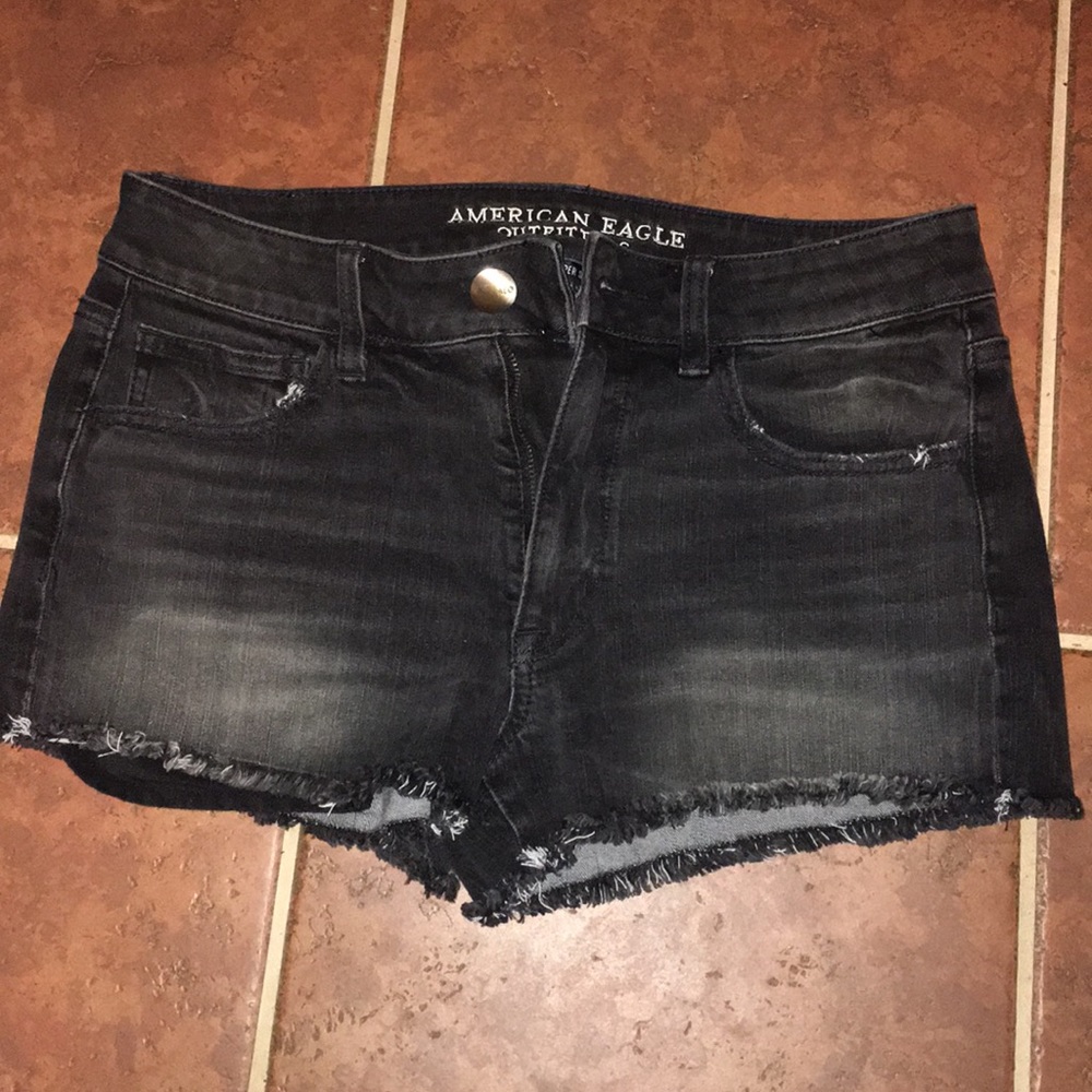 American Eagle Women’s Black Jean Shorts
